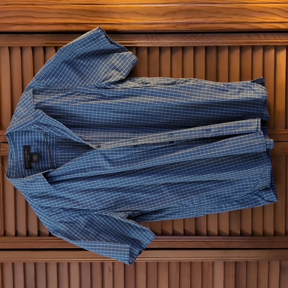 Banana Republic button down shirt